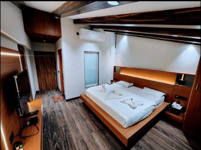 Deep Hotel Masuri Exterior foto