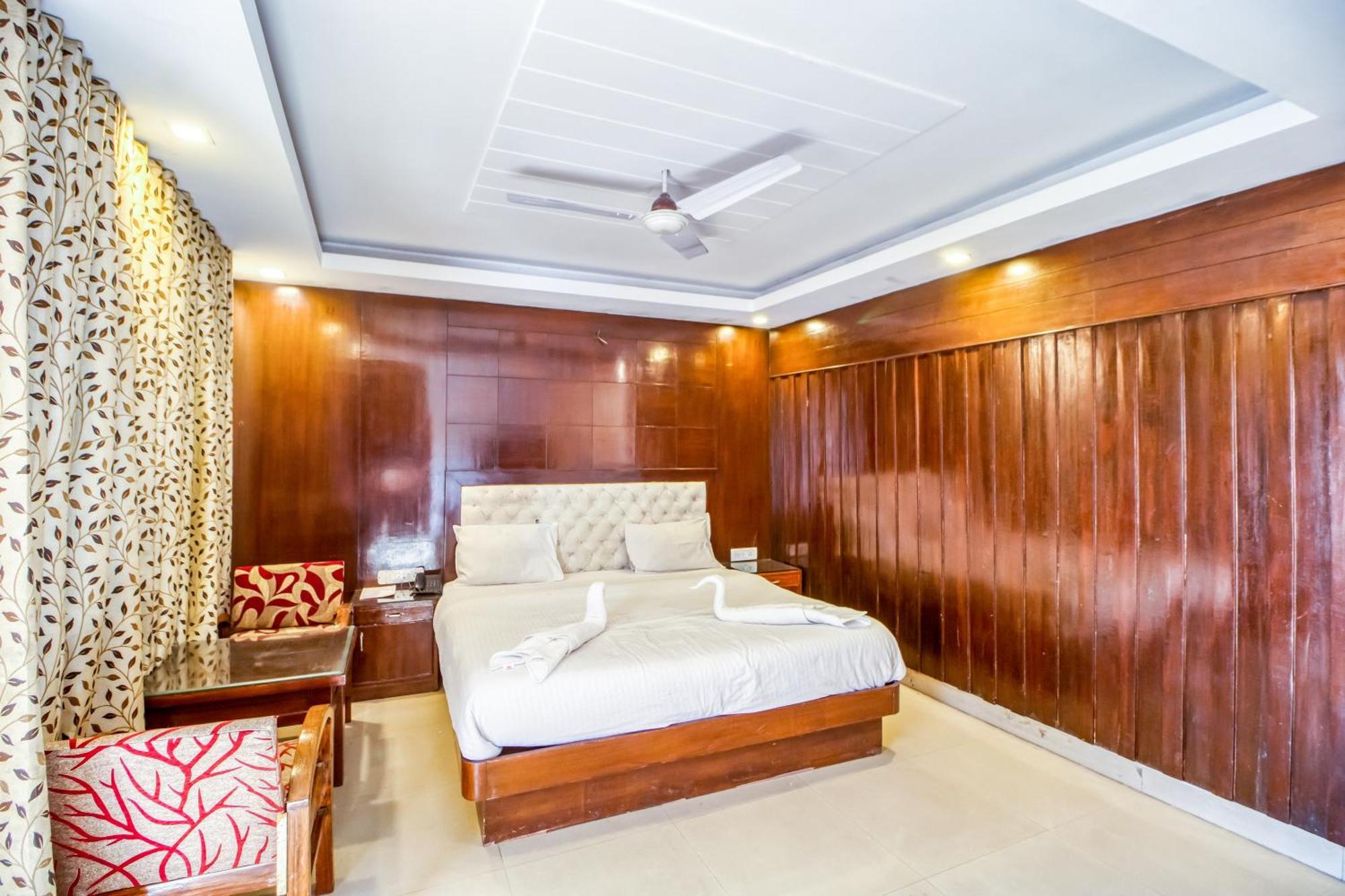 Deep Hotel Masuri Exterior foto